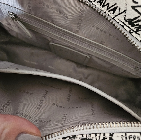 DKNY bag - Picture 2 of 3